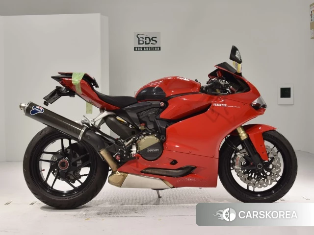 Проданный Ducati 1199 PANIGALE 2012 из Японии
