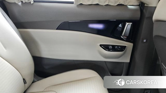 Kia Carnival 4th generation id 4187467 из Кореи 17