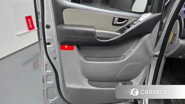 Hyundai The New Grand Starex id 4502475 из Кореи 17