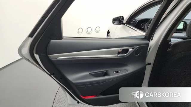 Hyundai The New Grandeur IG id 4428403 из Кореи 17