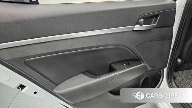 Hyundai The New Avante AD id 4632693 из Кореи 17