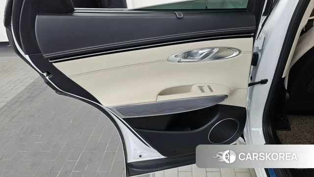 Genesis GV70 id 4505848 из Кореи 17