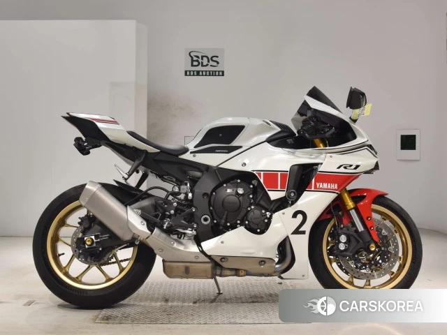 Проданный Yamaha YZF-R1 2022 из Японии