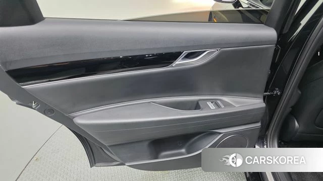 Genesis G80 (RG3) id 4849340 из Кореи 17