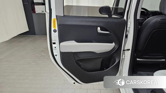Kia The New Kia Ray EV id 4691450 из Кореи 17