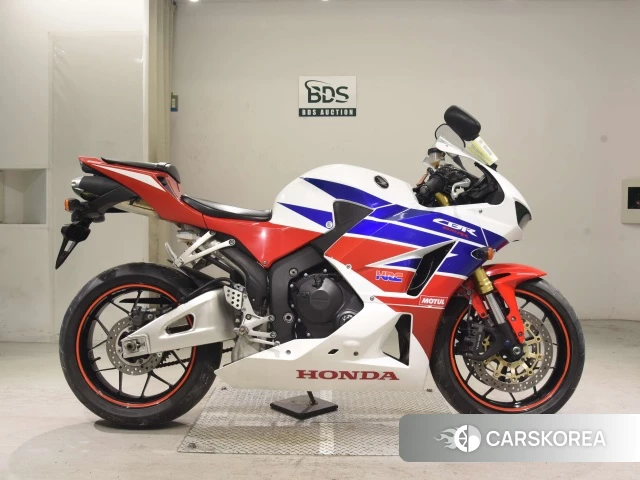 Проданный Honda CBR600RR 2016 из Японии