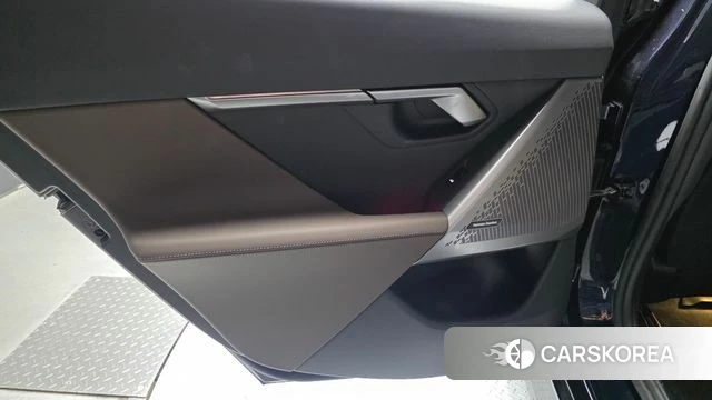 BMW 5 Series (G60) id 4578928 из Кореи 17