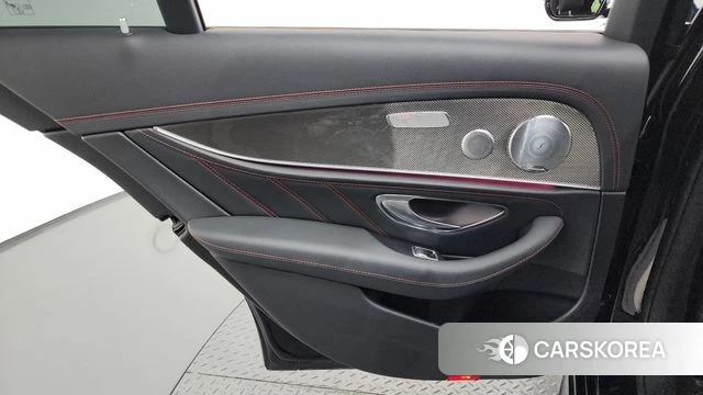 Mercedes-Benz E-Class W213 id 4694104 из Кореи 17