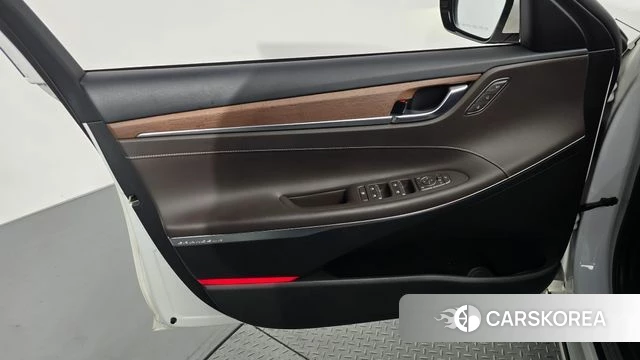 Hyundai Grandeur IG Hybrid id 4615117 из Кореи 17