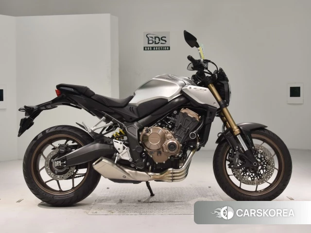 Проданный Honda CB650R 2019 из Японии, фото 2