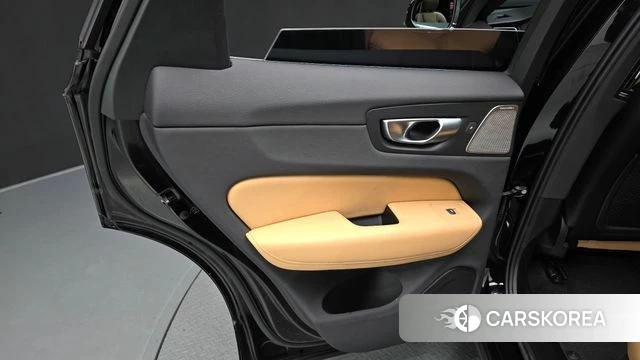 Volvo XC60 second Generation id 4854115 из Кореи 17