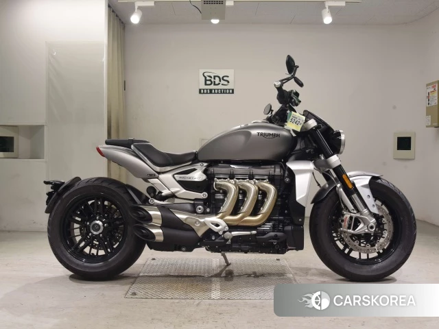 Проданный Triumph ROCKET 3 R 2023 из Японии