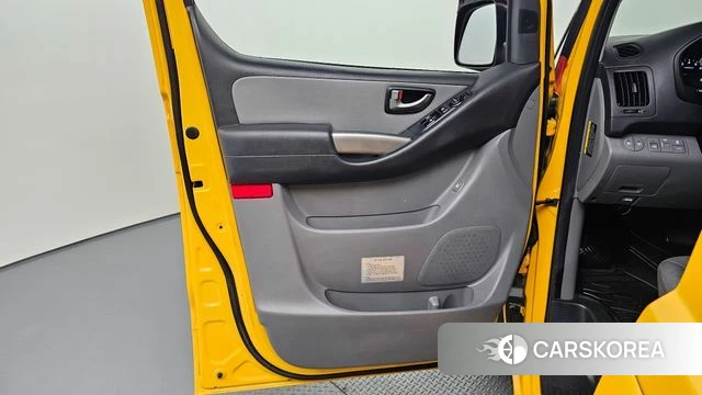 Hyundai The New Grand Starex id 4203867 из Кореи 17