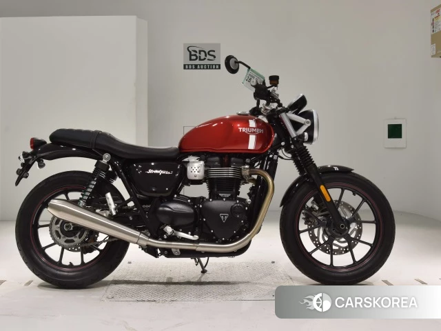 Проданный Triumph STREET TWIN 2017 из Японии