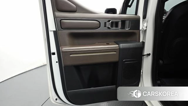Kia Tasman id 4928031 из Кореи 17