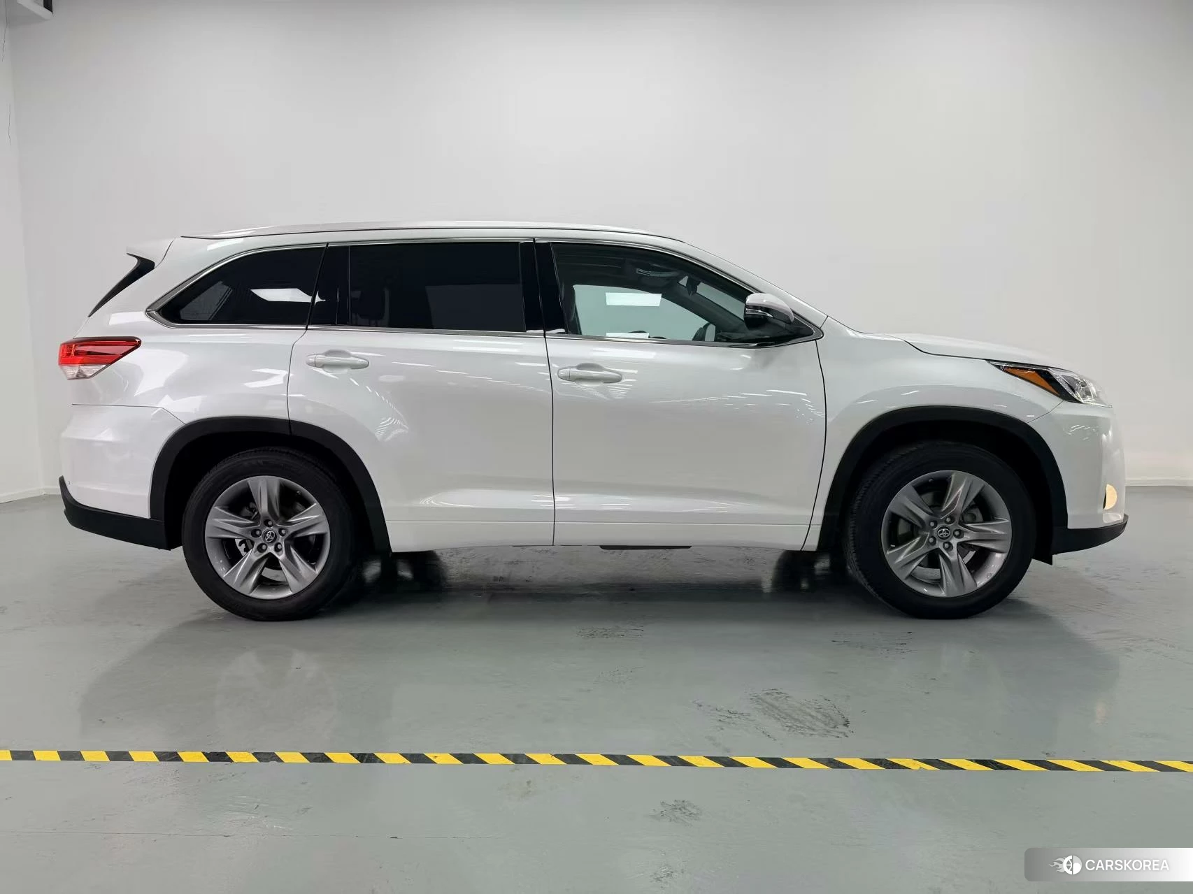Toyota Highlander id 4440842 из Китая 17