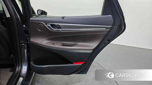 Hyundai Grandeur IG Hybrid id 4310873 из Кореи 17