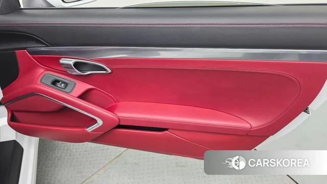 Porsche 911 id 4595832 из Кореи 17