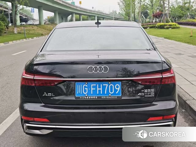 Audi A6L id 4328627 из Китая 17