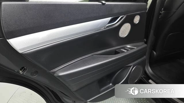 Genesis Electrified G80 (RG3) id 4757991 из Кореи 17