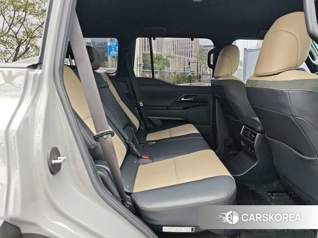 Lexus GX id 4240038 из Китая 17