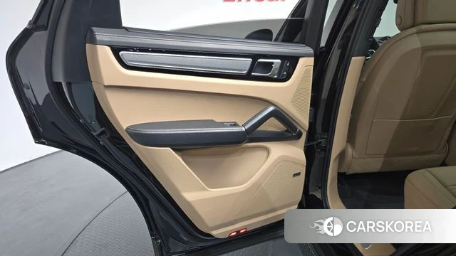 Porsche Cayenne (PO536) id 4266875 из Кореи 17