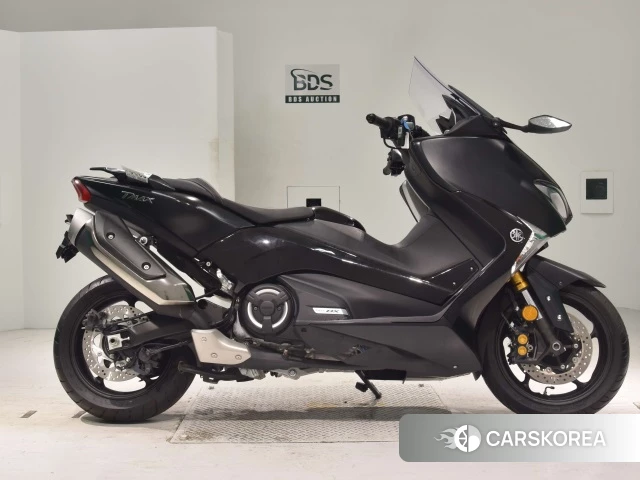 Проданный Yamaha T-MAX 530 DX 2019 из Японии