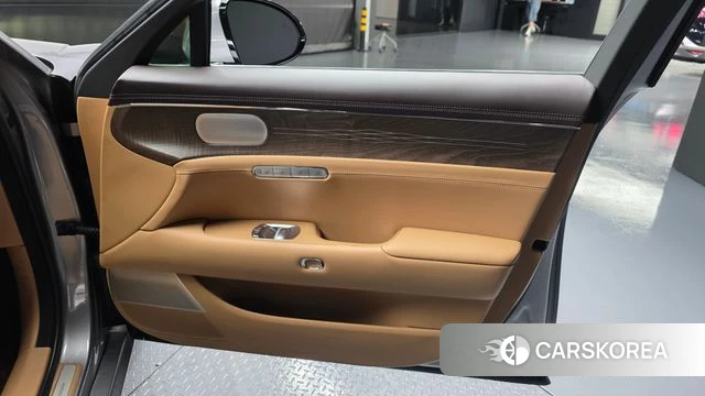 Genesis G90 (RS4) id 4591867 из Кореи 17