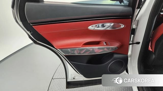 Genesis GV70 id 4187056 из Кореи 17