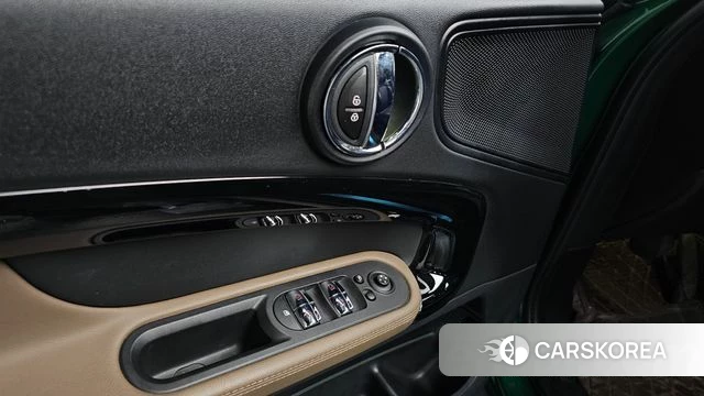 Mini Cooper D Countryman id 4542873 из Кореи 17