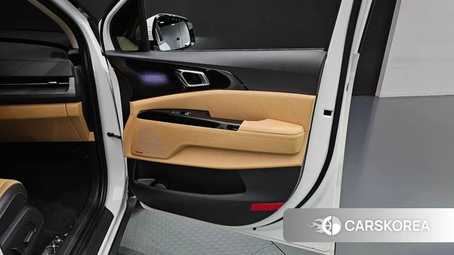 Kia Carnival 4th generation id 4935158 из Кореи 17