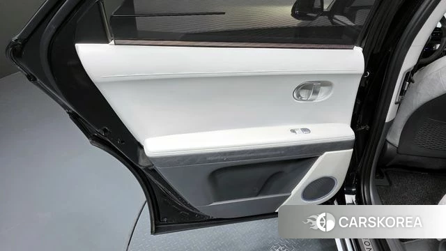 Hyundai Ionic 5 id 4202558 из Кореи 17