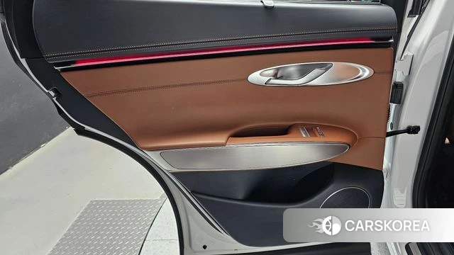 Genesis GV70 id 4427472 из Кореи 17