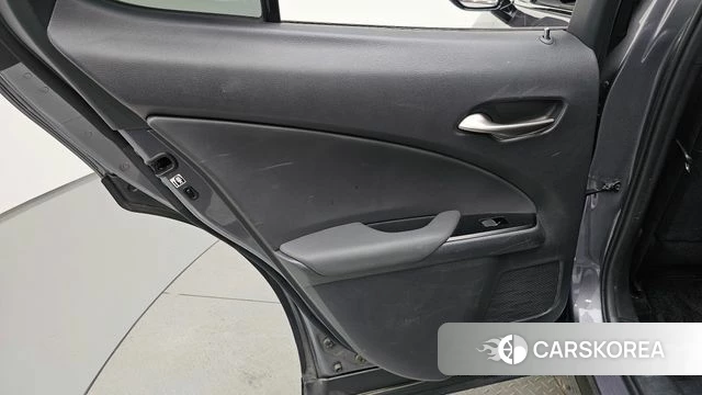 Lexus UX250h id 4459292 из Кореи 17