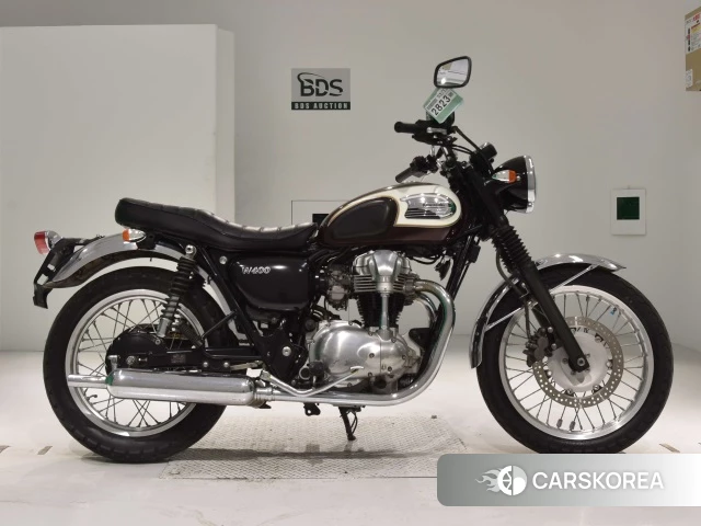 Проданный Kawasaki W400 2010 из Японии