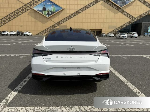 Hyundai Elantra id 4374657 из Китая 17