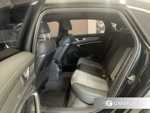 Audi A6L id 4253134 из Китая 17