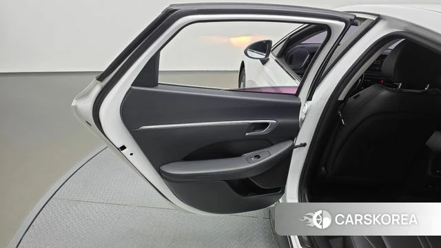 Hyundai Sonata (DN8) id 4502345 из Кореи 17