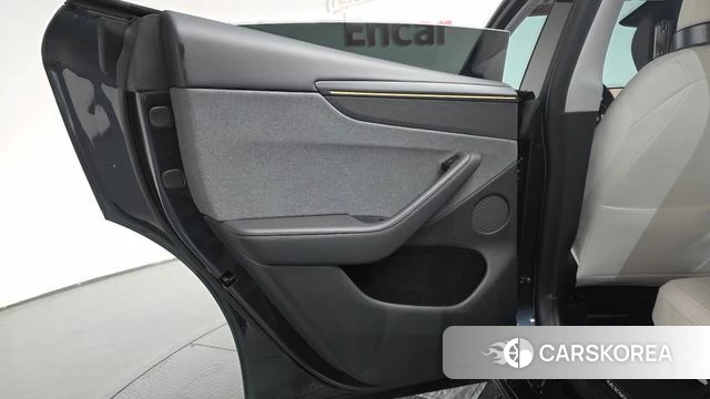 Tesla Model Y id 4719651 из Кореи 17