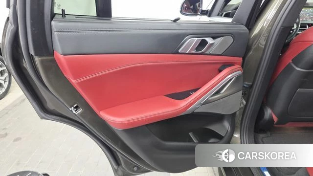 BMW X6 (G06) id 4550833 из Кореи 17