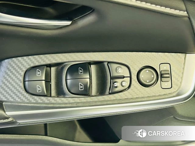Nissan Xuan Yi id 4273516 из Китая 17