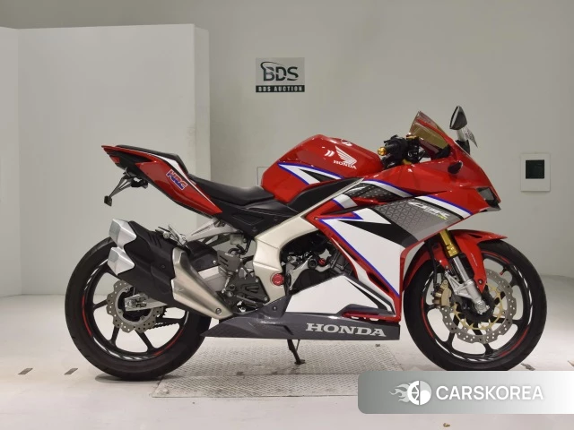 Проданный Honda CBR250RR ABS 2017 из Японии