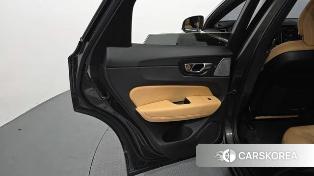 Volvo XC60 second Generation id 4188532 из Кореи 17