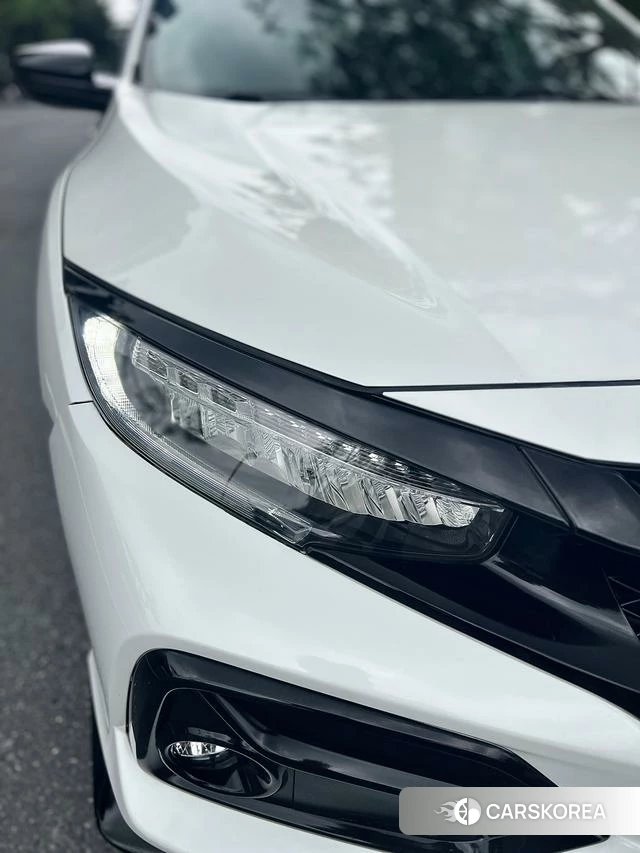 Honda Civic id 4333635 из Китая 17