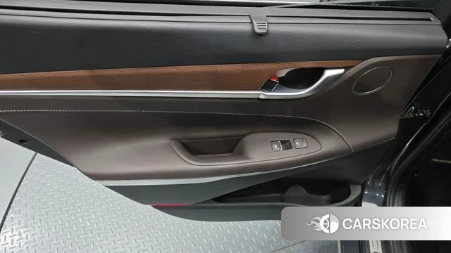 Hyundai Grandeur IG Hybrid id 4595826 из Кореи 17