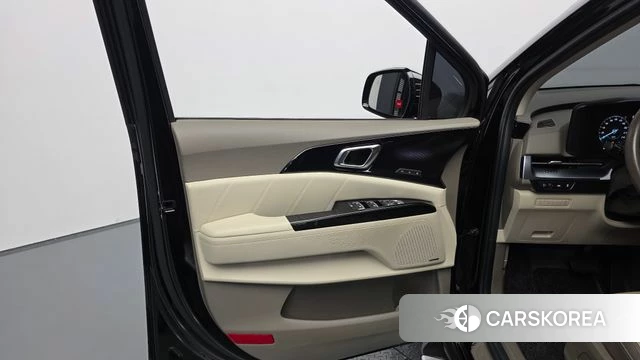 Kia Carnival 4th generation id 4186944 из Кореи 17