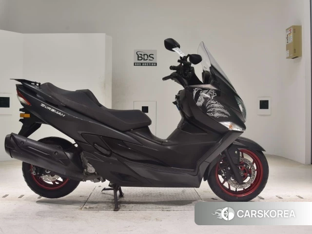 Проданный Suzuki BURGMAN 400 2017 из Японии