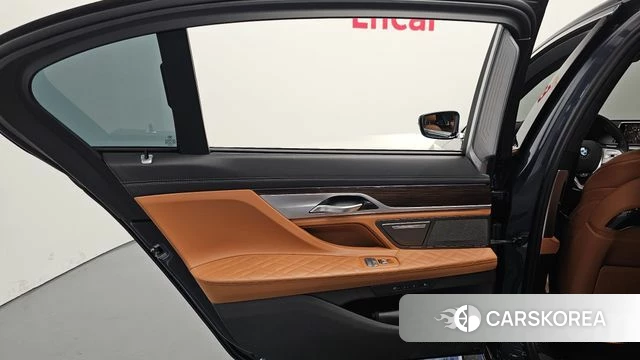 BMW 7 Series (G11) id 4196394 из Кореи 17