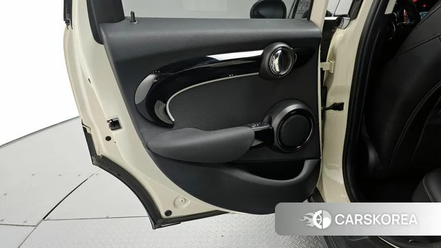 Mini Cooper id 4282699 из Кореи 17