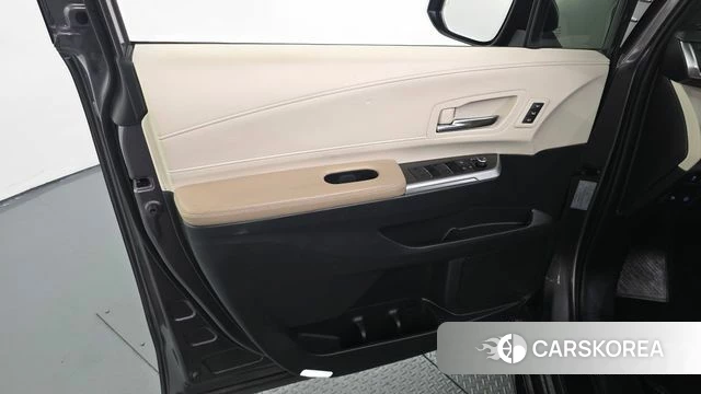 Toyota Sienna 4th Generation id 4517579 из Кореи 17